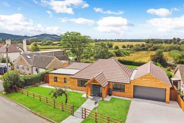 Property photo 1 of 25