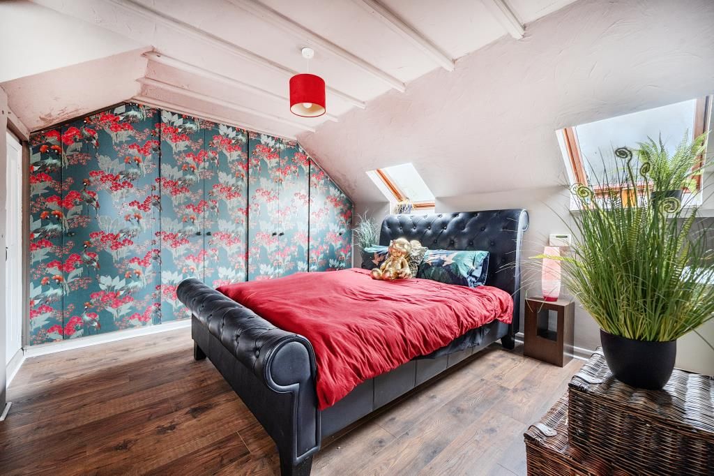 Additional image 12 of 5 bed detached bungalow for saleLightwater, Surrey GU18