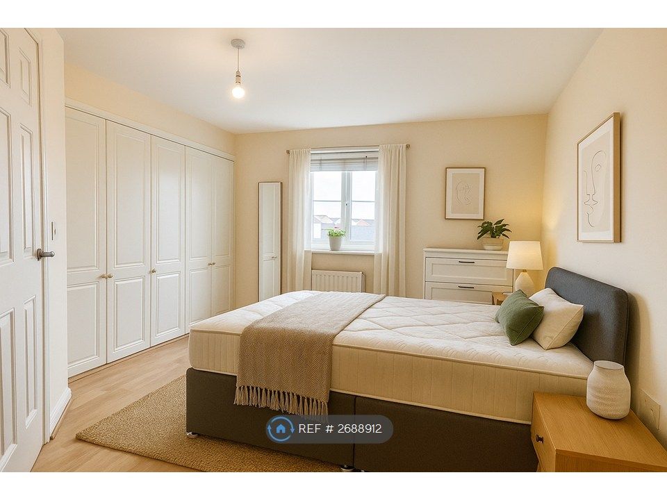 Property photo 2 of 16 Top Floor Rear Bedroom