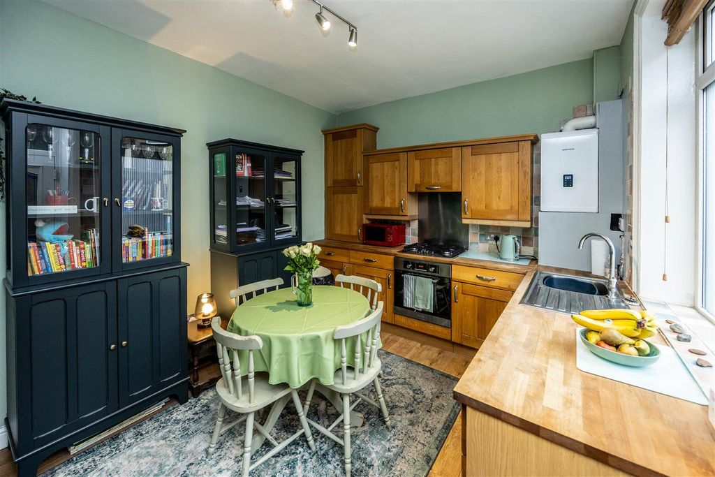 Property photo 2 of 17 26Erbrig-270126-22.Jpg