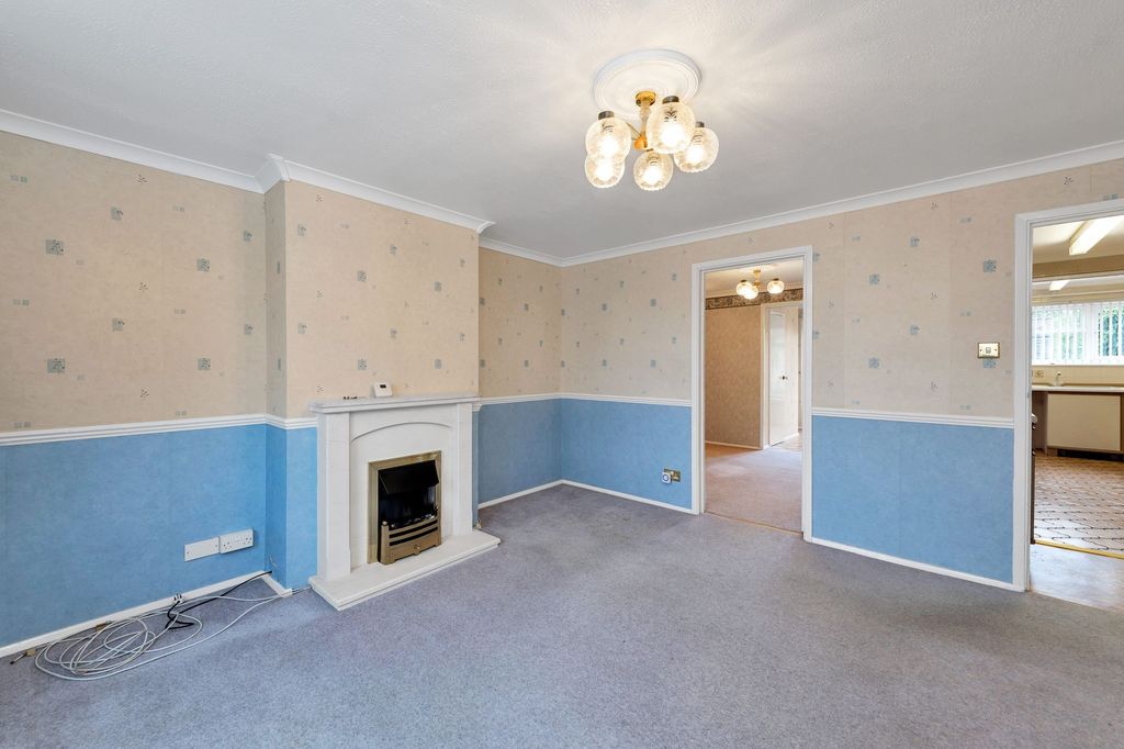 Property photo 3 of 21