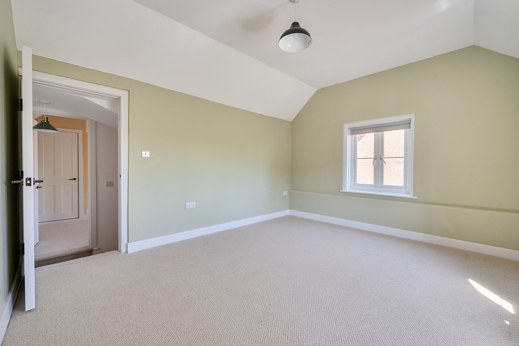Additional image 6 of 4 bed detached house to rentLyburn Road, Hamptworth, Salisbury SP5