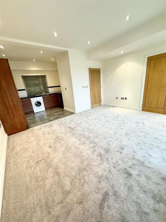 Property photo 2 of 11 2.Jpg