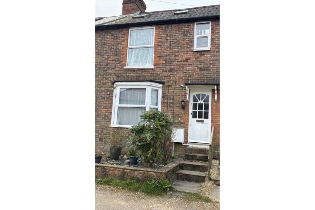 Property photo 1 of 10