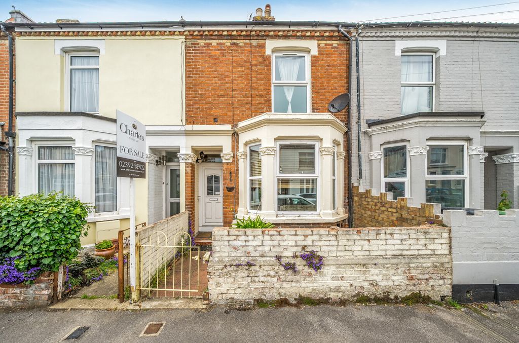 Property photo 1 of 13 1464576-19-6A0d91...
