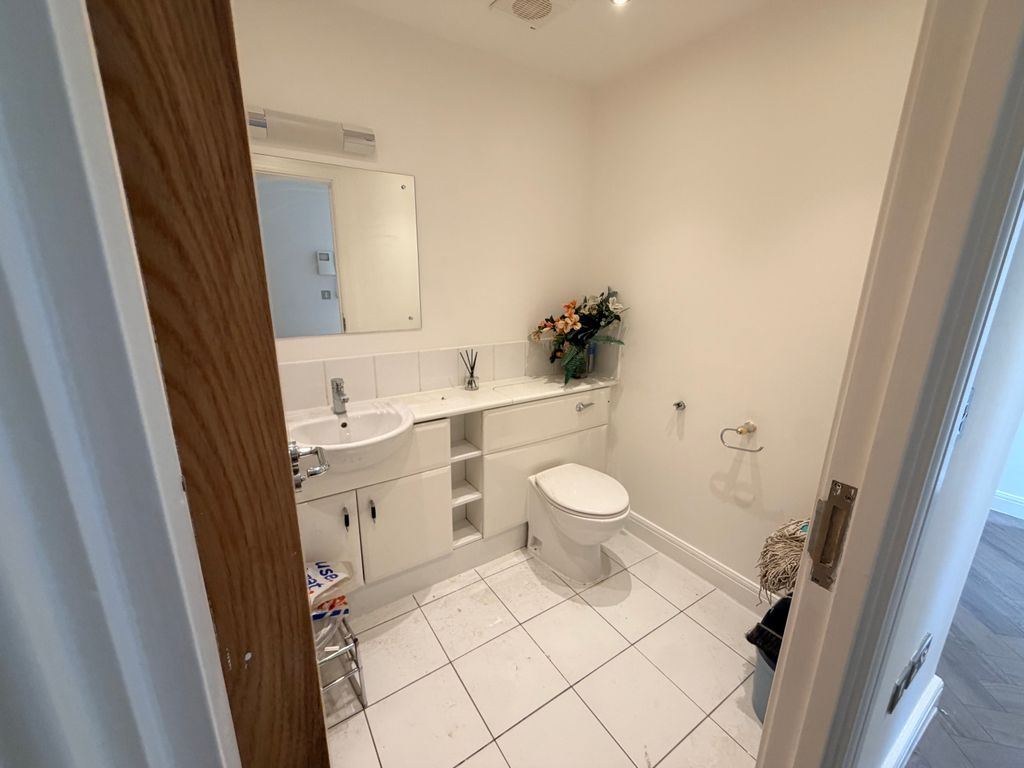 Property photo 3 of 23