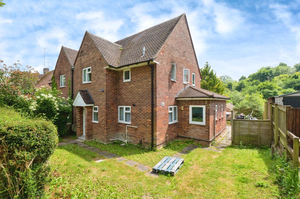 Property photo 1 of 17
