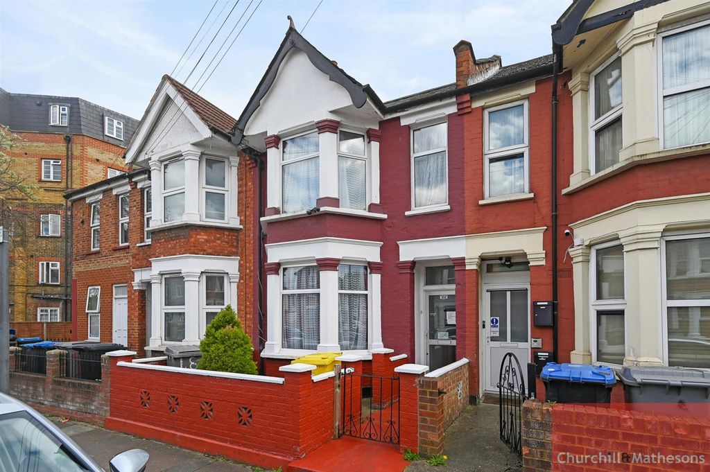 Property photo 2 of 10