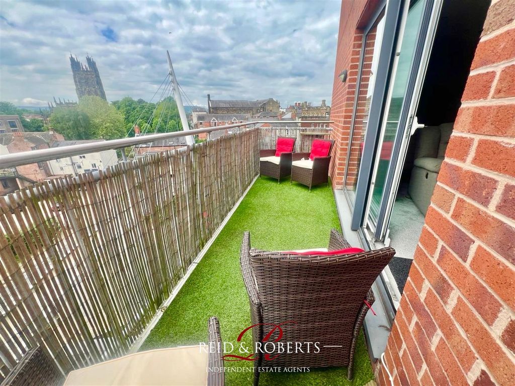 Property photo 2 of 17 11.Jpg