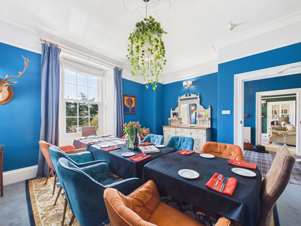 Property photo 3 of 44 Cam03481G0-Pr0148-Still009