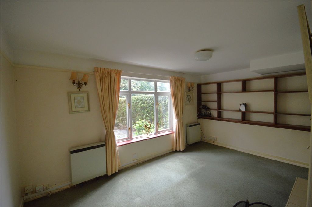 Property photo 2 of 11 Picture No. 06
