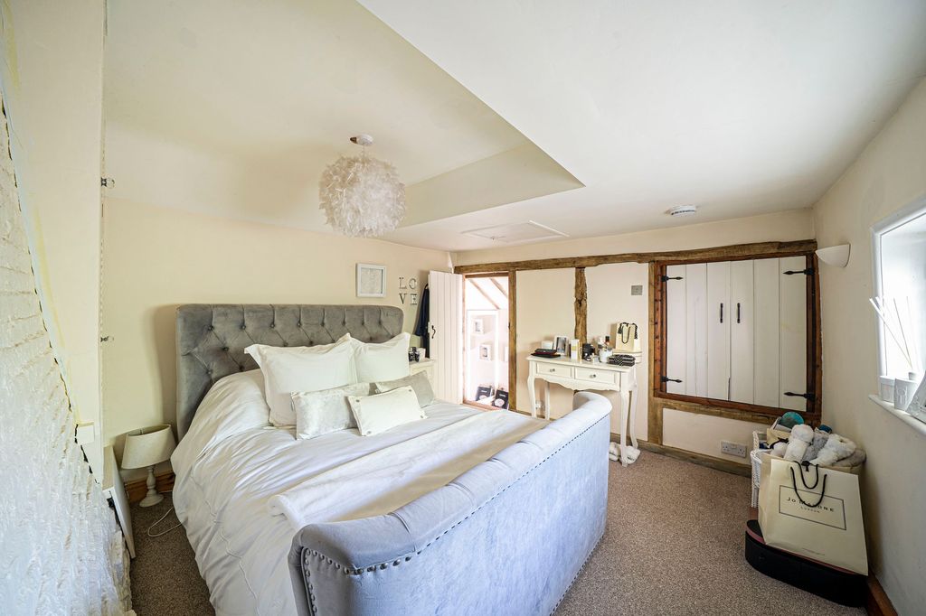 Property photo 3 of 19 Bedroom One