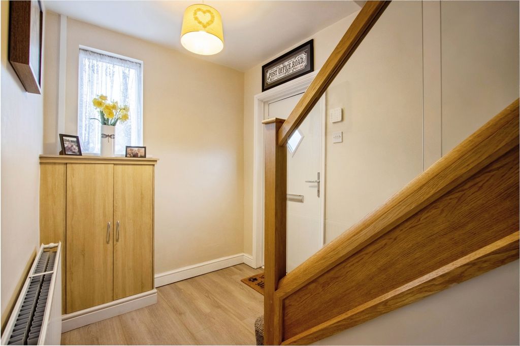 Property photo 2 of 23 Photo