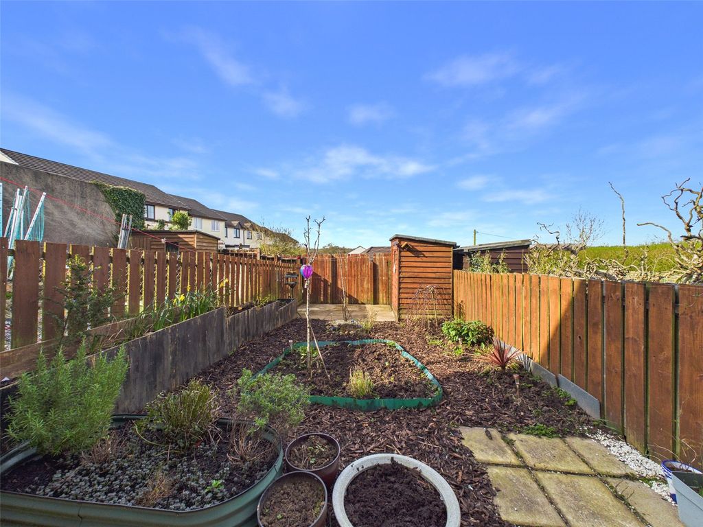 Property photo 2 of 15 Picture No. 20