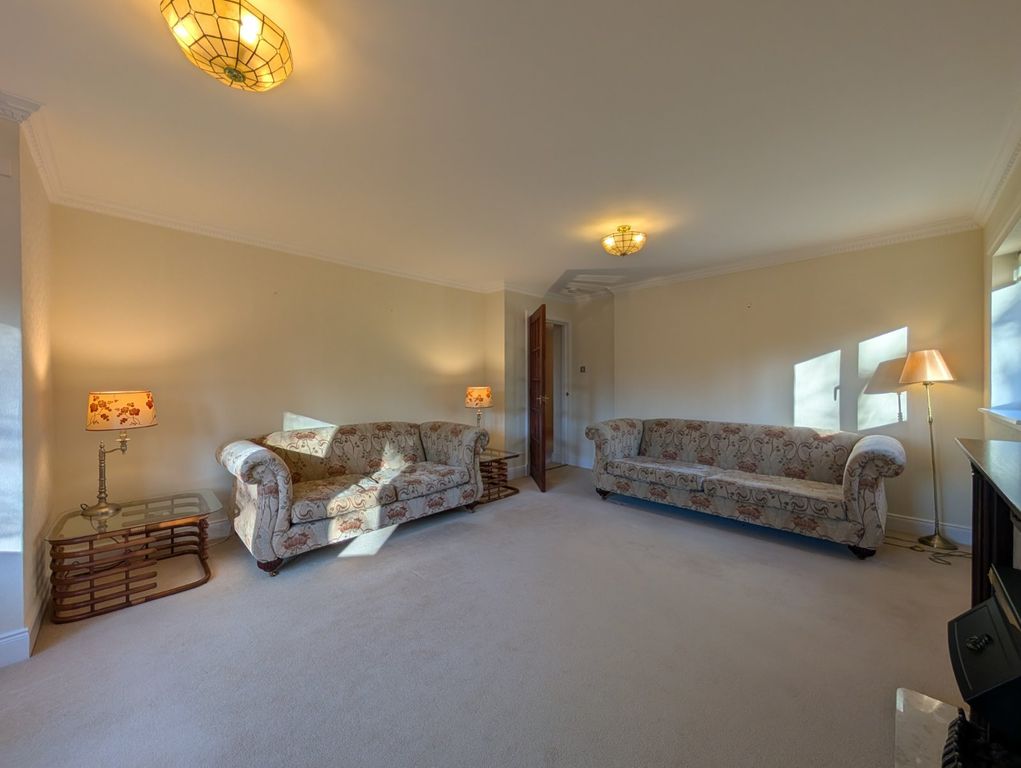 Property photo 3 of 25 Picture No. 04