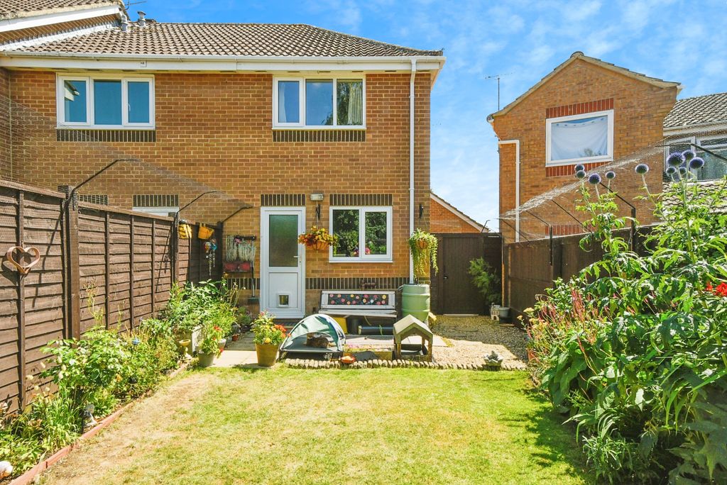 Property photo 2 of 13