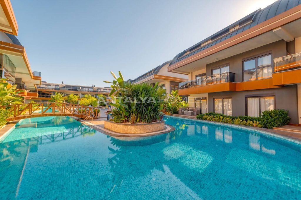 Property photo 3 of 33