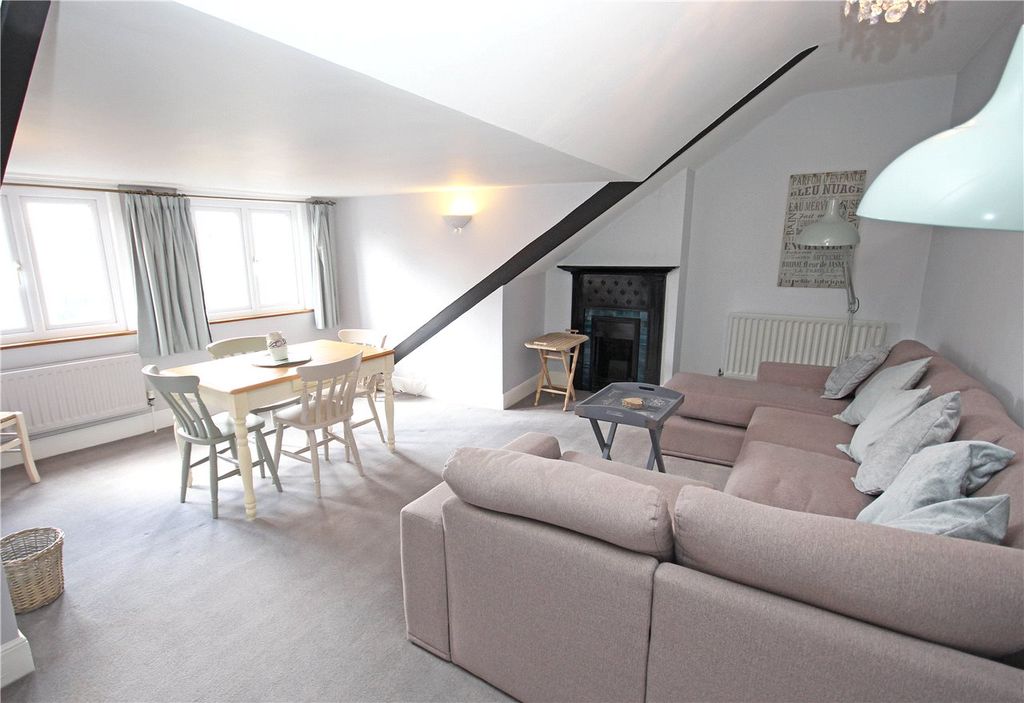 Property photo 2 of 6 Living Room