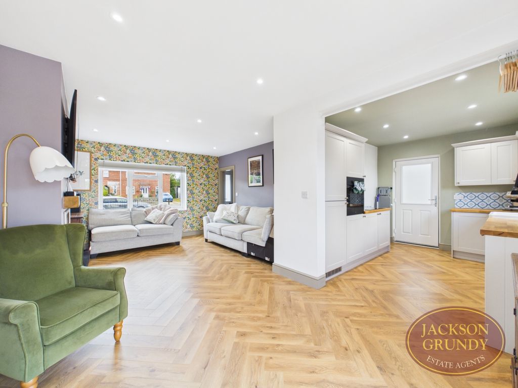 Property photo 2 of 15 Ashby Road