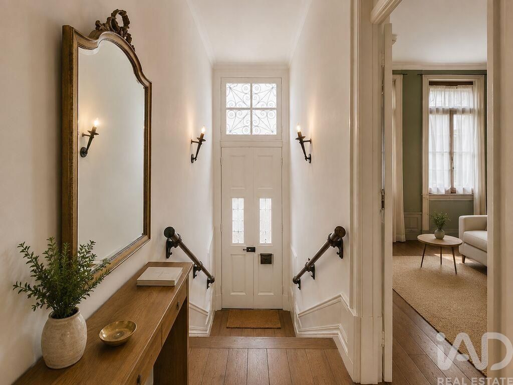 Property photo 3 of 40