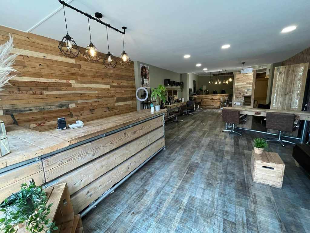 Property photo 3 of 8 Image 3