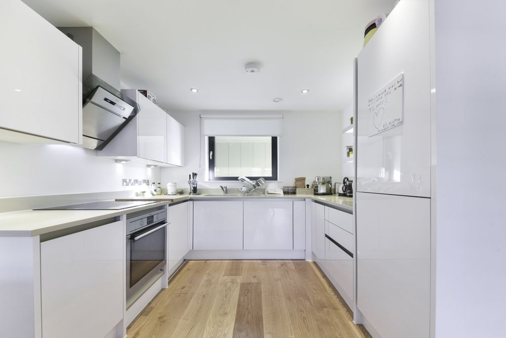 Property photo 2 of 8 Kitchen Riemann Cour