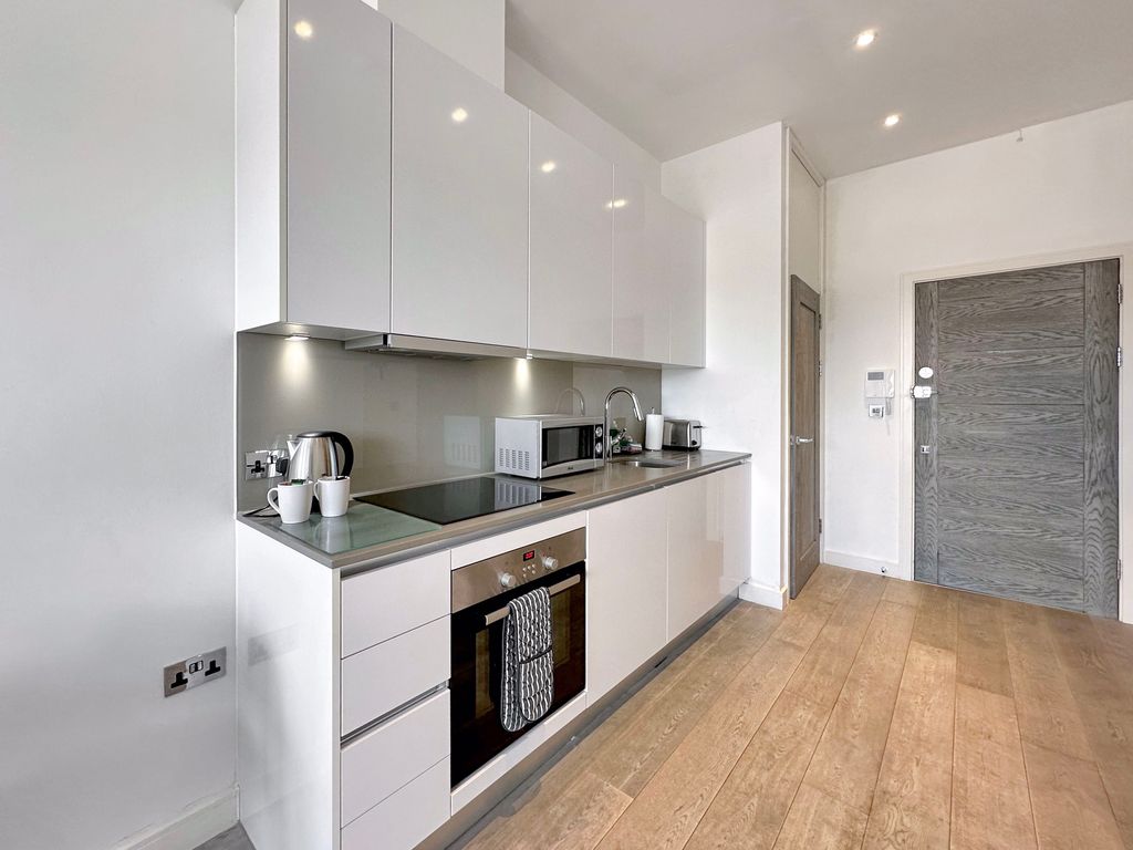 Property photo 3 of 7 Photo 4