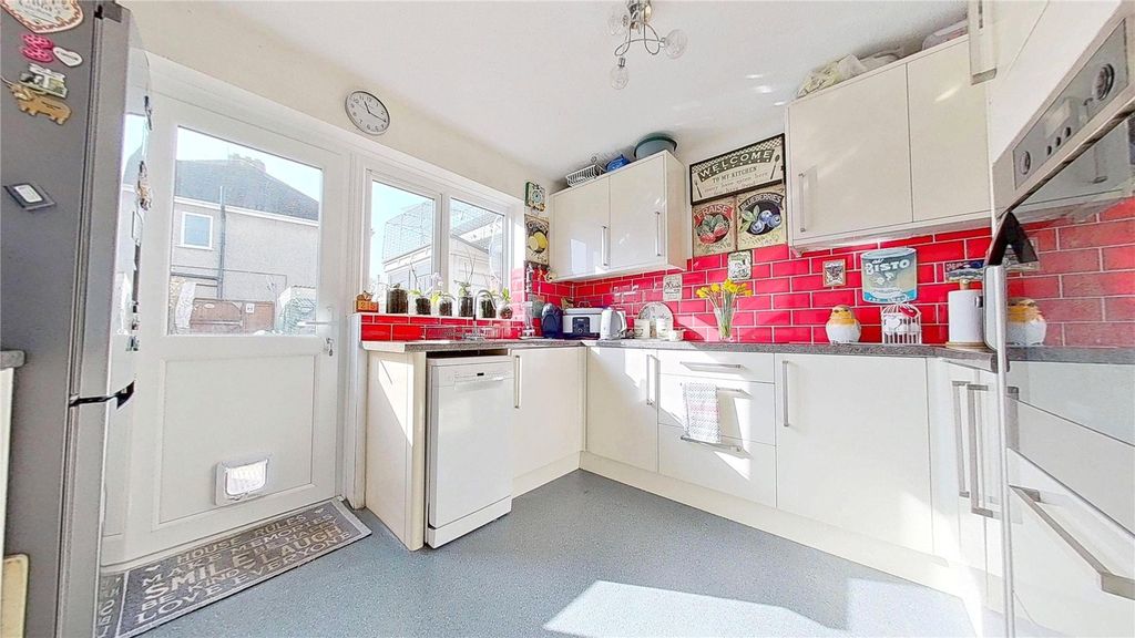 Property photo 3 of 13 Picture No. 07