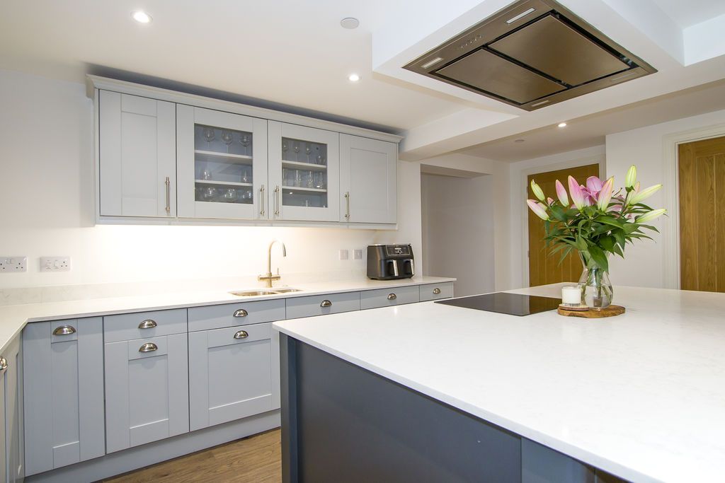 Additional image 9 of 2 bed flat for saleBay View, Old Barry Road, Penarth CF64