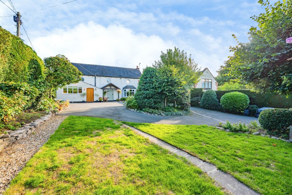 Property photo 3 of 26