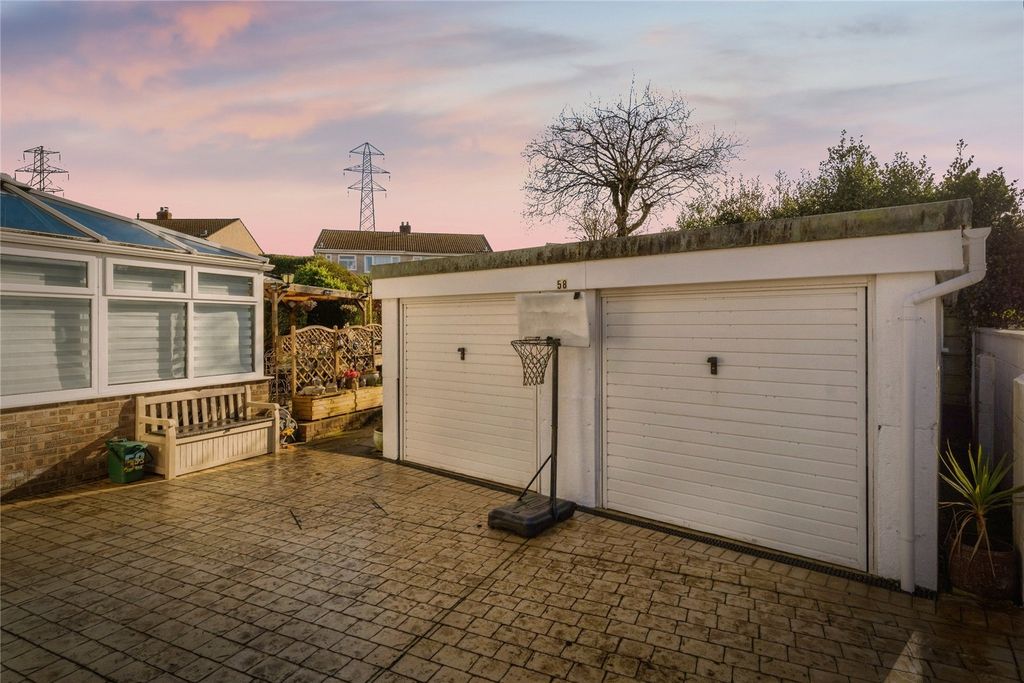 Property photo 3 of 20 Picture No. 23