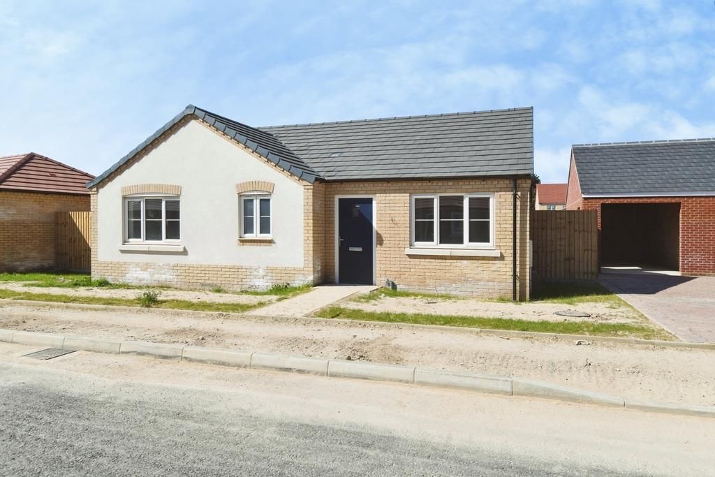 Property photo 1 of 7