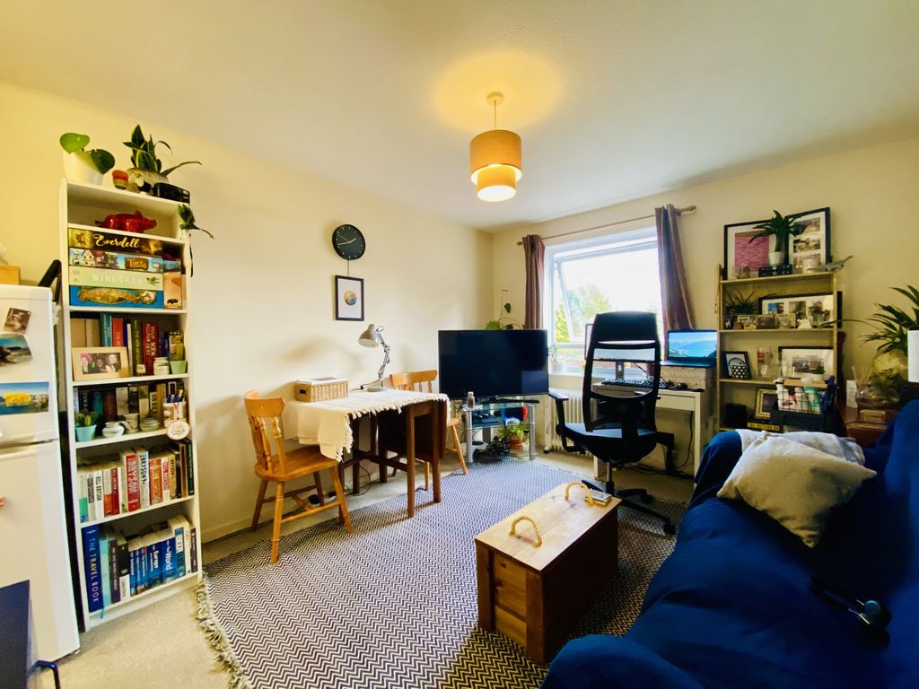 Property photo 1 of 5 1 Bedroom Flat, Harvey Goodwin Gardens Cb4