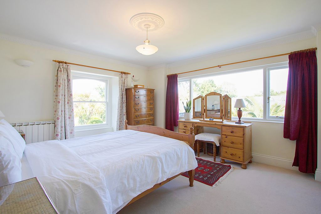 Additional image 9 of 5 bed detached house for saleRoute De La Charruee, Vale, Guernsey GY6