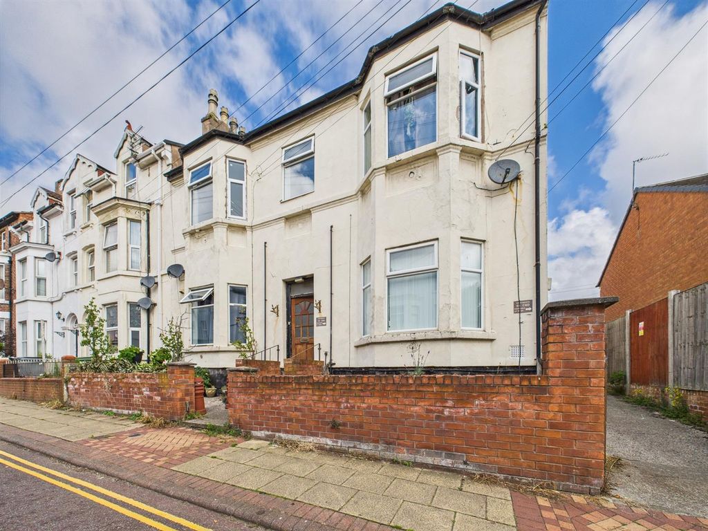 Property photo 1 of 11 Cam03604G0-Pr0071-Still013.Jpg