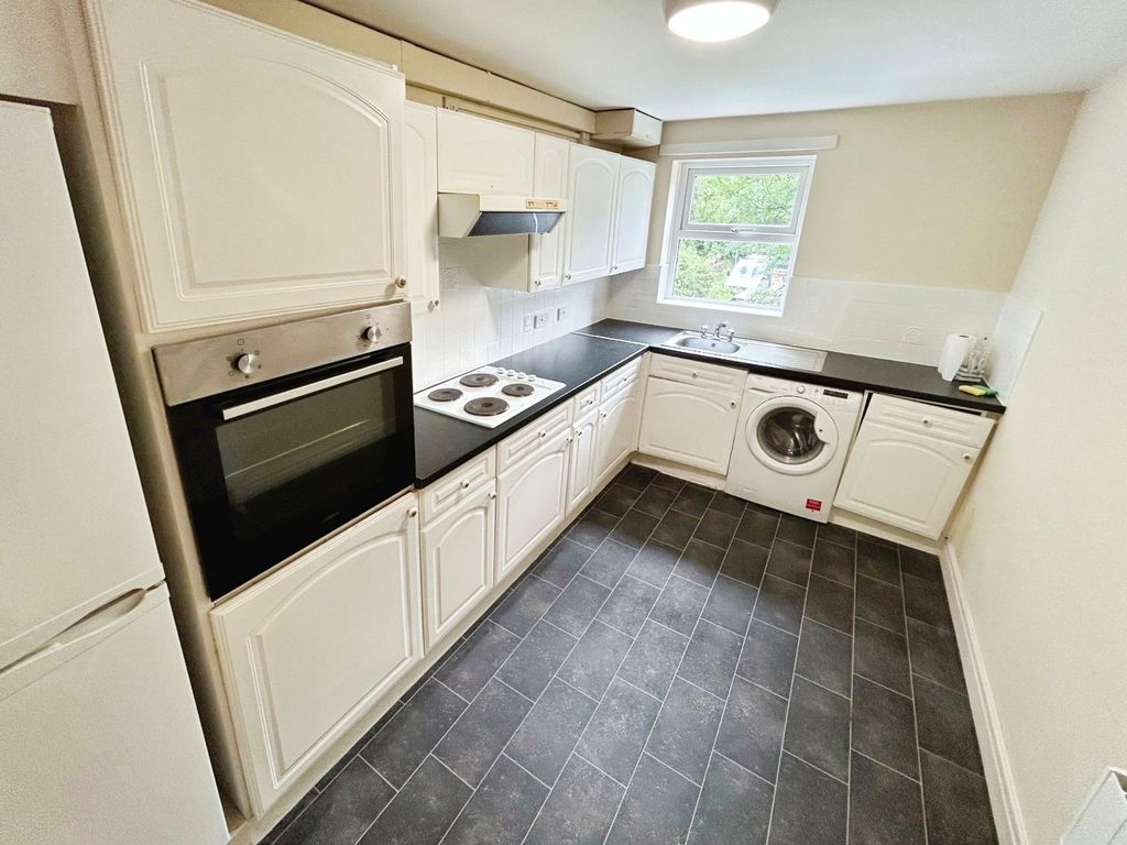 Property photo 2 of 6 Picture No. 04