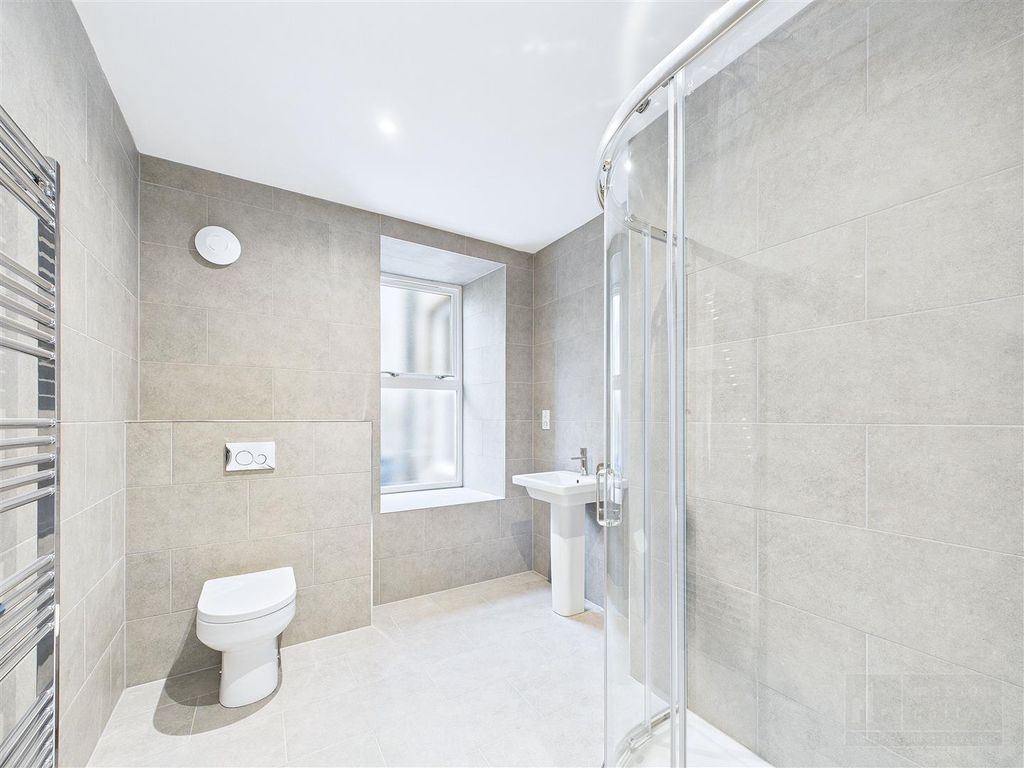 Property photo 2 of 14 Shower Room