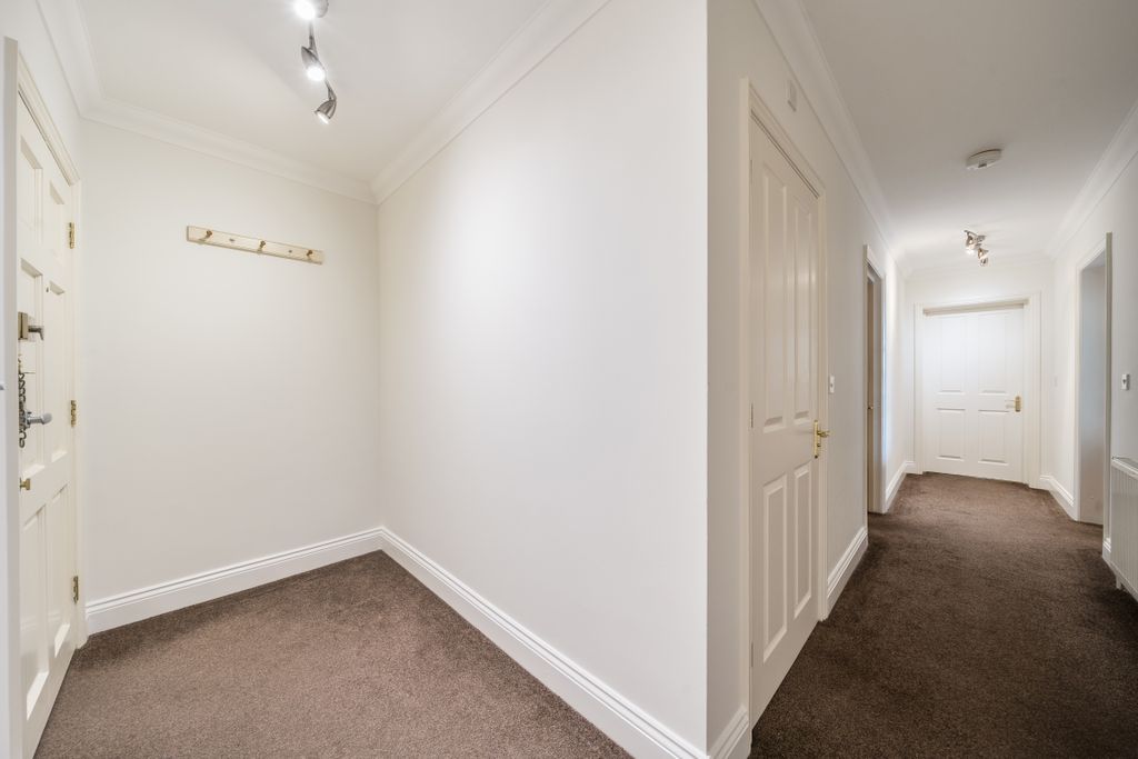 Property photo 3 of 12 Hallway