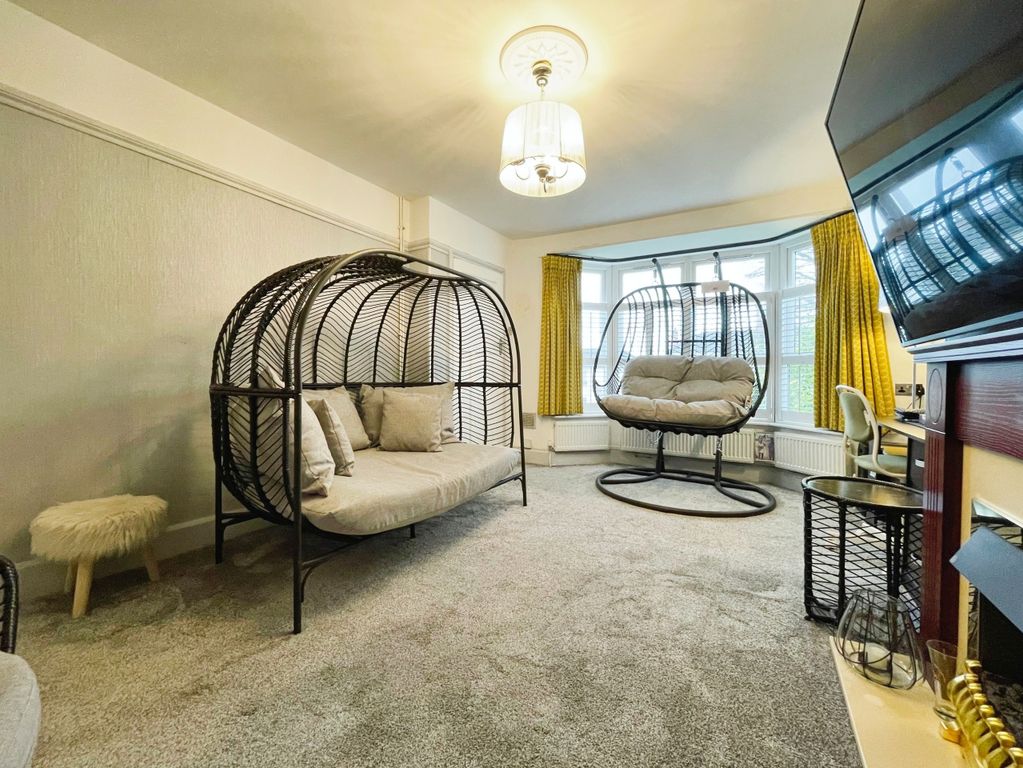 Property photo 3 of 13 Living Room