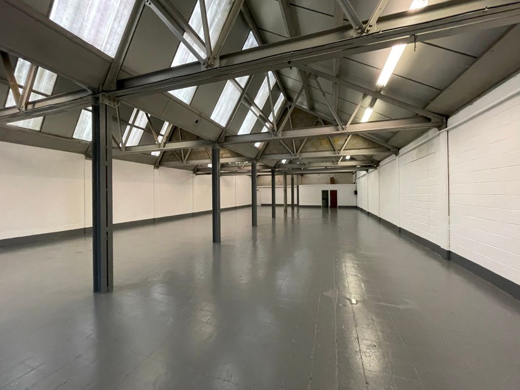 Property photo 3 of 8 Photo 3