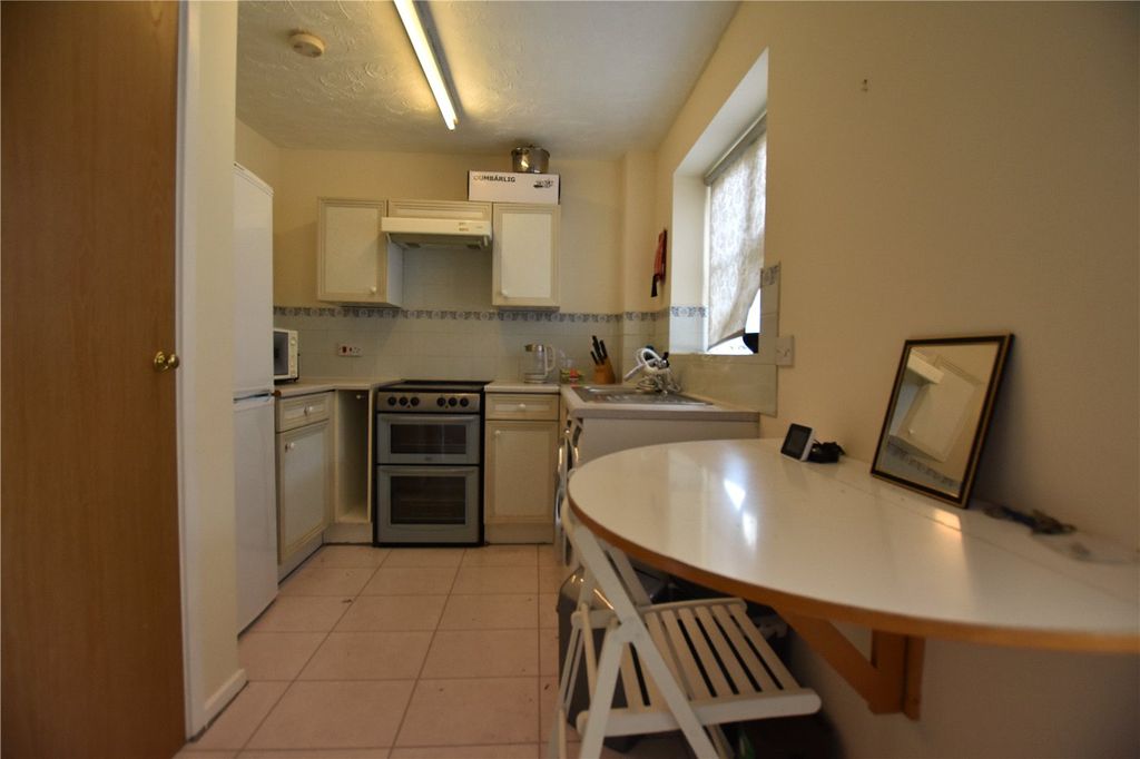 Property photo 3 of 7 Picture No. 10