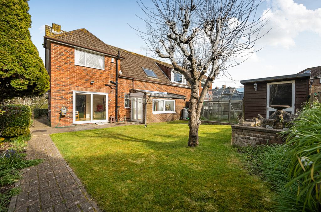 Property photo 2 of 20 1435967-5-69c56B5...