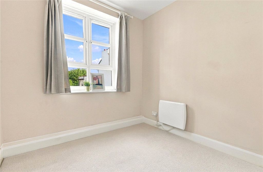 Property photo 3 of 13 Picture No. 09