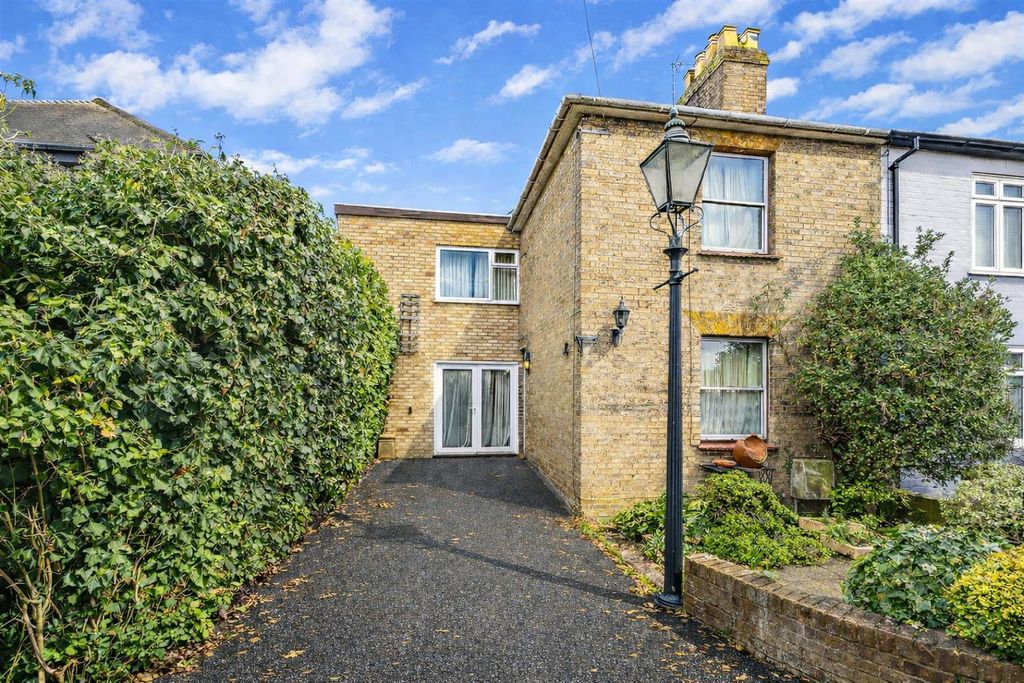 Property photo 1 of 18 Portland.Jpg