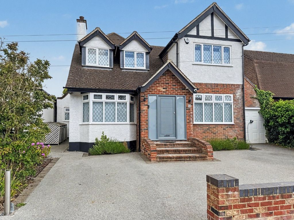 Property photo 1 of 28