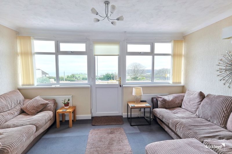 Property photo 3 of 19 Photo 18