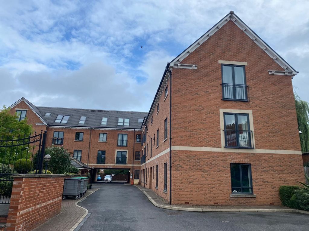 Property photo 1 of 10