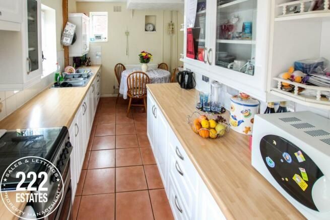 Property photo 3 of 11 51893_25612100_Img_12_0000_Max_656x437.Jpeg