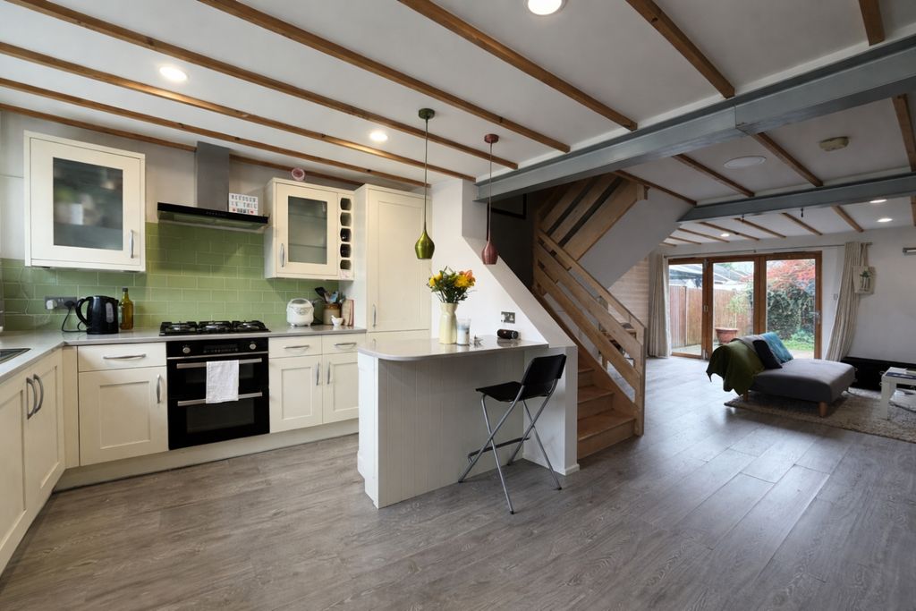 Property photo 1 of 16 Ad112B5F-46Db-4F28-A489-34979Ed3CD60