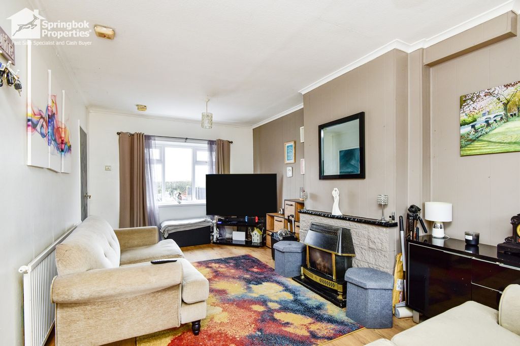 Property photo 2 of 19 1